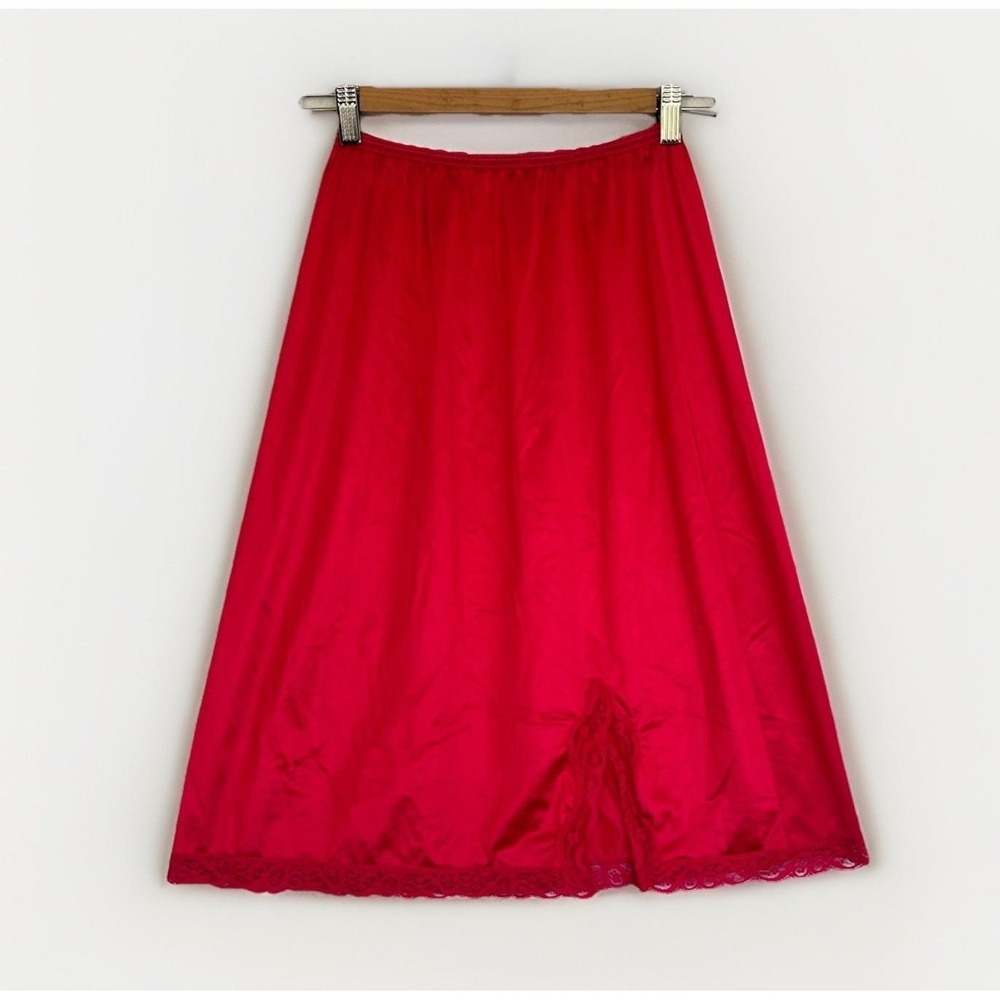 Vintage Samye Half Slip Skirt Red Nylon Lace Hem Coquette Vamp Burlesque Sz S